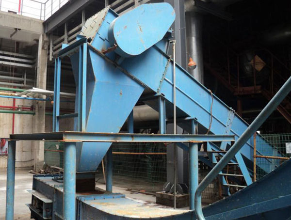 鏈斗輸送機進(jìn)刮板機